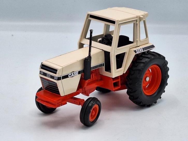 Case IH 2290, Hobby en Vrije tijd, Modelauto's | 1:32, Zo goed als nieuw, Tractor of Landbouw, ERTL, Ophalen of Verzenden