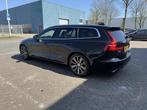 Volvo V60 2.0 T8 Twin Engine AWD Inscription Massage l Pano, Auto's, Automaat, Lichtsensor, Stof, Gebruikt