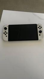 Nintendo Switch Oled white, Spelcomputers en Games, Spelcomputers | Nintendo Switch, Switch OLED, Verzenden, Met 2 controllers