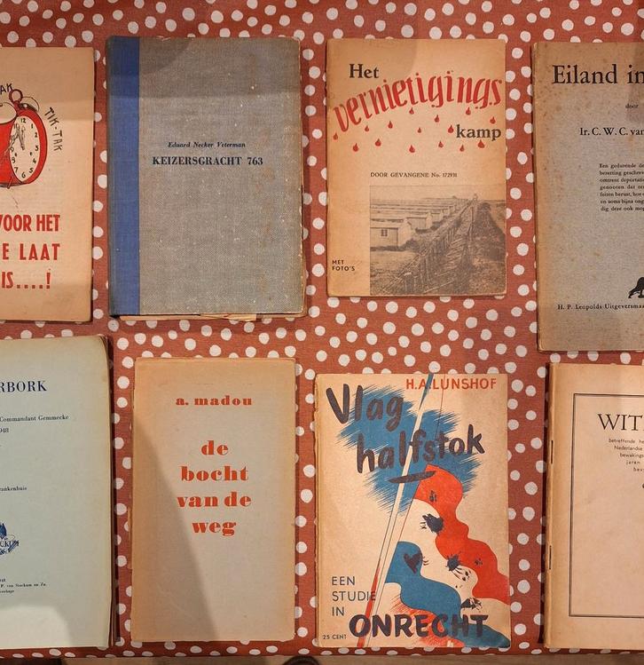 12 antieke boeken over de tweede wereldoorlog., Verzamelen, Militaria | Tweede Wereldoorlog, Boek of Tijdschrift, Nederland, Ophalen of Verzenden