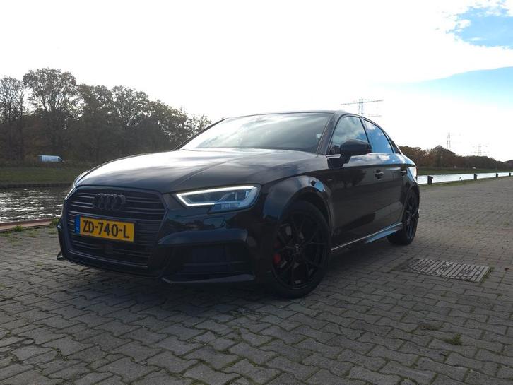 Audi A3 1.5 TFSI |S-Line | Black Edition | Automaat | Pano, Auto's, Audi, Particulier, A3, ABS, Achteruitrijcamera, Adaptieve lichten