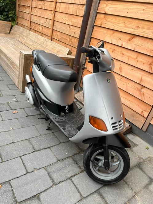 Puch zip, Type 3 ‘70 cc’, Fietsen en Brommers, Scooters | Piaggio, Zip, Tweetakt, Ophalen