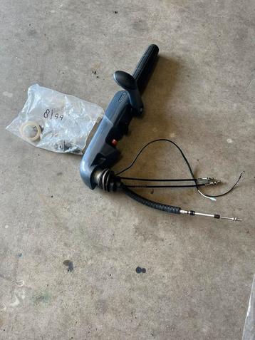 2 x zgan stuurknuppel yamaha 8/9,9/15/20 pk 4 takt beschikbaar voor biedingen