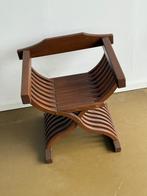 Handgemaakte houten stoel, Ophalen