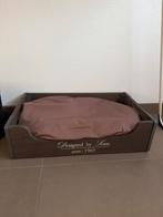 Houten hondenmand designed by Lotte, Dieren en Toebehoren, Hondenmanden, Ophalen of Verzenden, Gebruikt, Overige