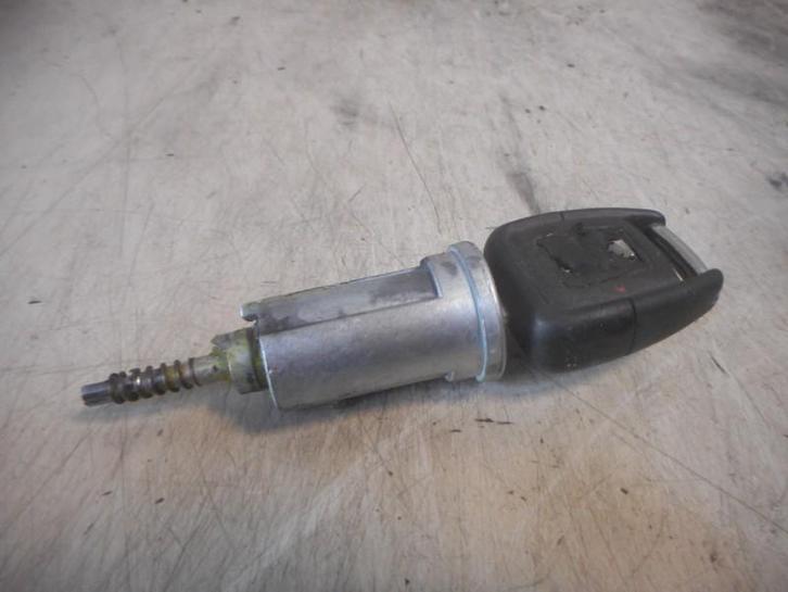 Contactslot + Sleutel Opel Astra G (F69) (2000-06/2005-01), Auto-onderdelen, Elektronica en Kabels, Opel, Gebruikt