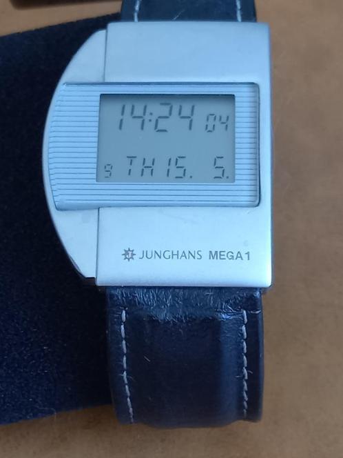 JUNGHANS MEGA 1 DIGITAAL, Sieraden, Tassen en Uiterlijk, Horloges | Heren, Zo goed als nieuw, Polshorloge, Overige merken, Staal