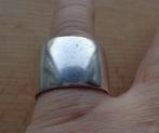 zilveren zware gladde brede ring [933], Verzenden, Zo goed als nieuw, 17 tot 18, Dame