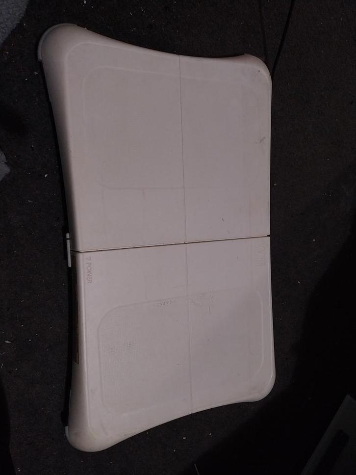 Wii Balance Board - Fit op de Wii!, Spelcomputers en Games, Spelcomputers | Nintendo Consoles | Accessoires, Gebruikt, Wii, Balance Board of Dansmat