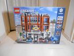 Lego 10264 Corner Garage Nieuw en Geseald, Kinderen en Baby's, Speelgoed | Duplo en Lego, Ophalen of Verzenden, Nieuw, Complete set