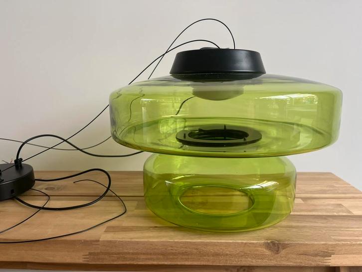 Bauhaus stijl hanglamp groen glas, Huis en Inrichting, Lampen | Hanglampen, Zo goed als nieuw, Minder dan 50 cm, Glas, Ophalen