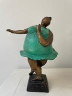 Bronzen beeld van een balletdanseres, Ophalen of Verzenden, Zo goed als nieuw, Mens