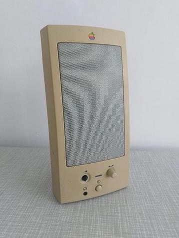 1993 AppleDesign Powered Speaker (main speaker) beschikbaar voor biedingen
