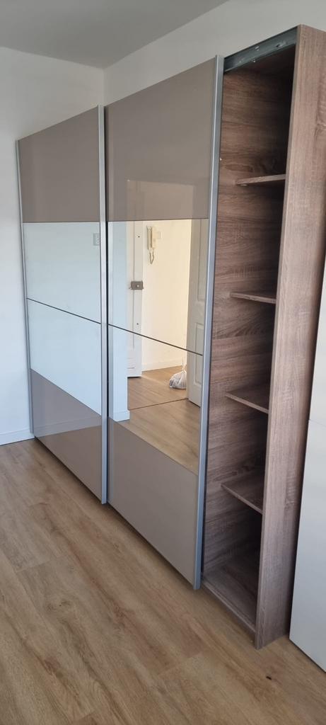 Grote Schuifdeur Kast – 250x215x75 cm – Hoogglans + Spiegel, Huis en Inrichting, Kasten | Kledingkasten, Zo goed als nieuw, Minder dan 100 cm