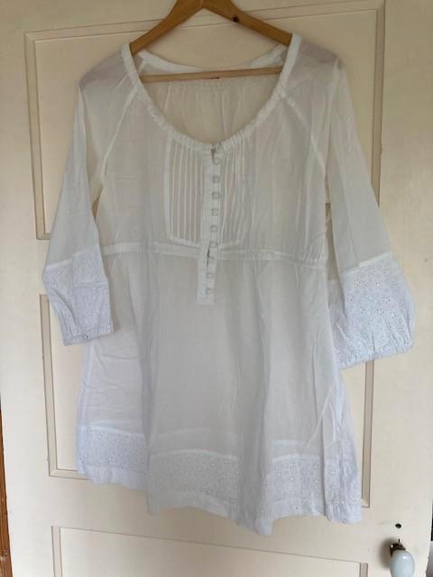 Witte blouse met kant van Esprit, maat 38, Kleding | Dames, Positiekleding, Zo goed als nieuw, Blouse of Tuniek, Maat 38/40 (M)