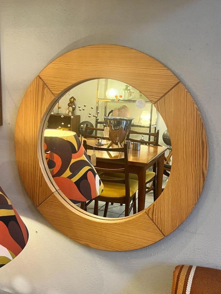 Vintage ronde spiegel, Grenen houten lijst, Zweden 1970's, Huis en Inrichting, Woonaccessoires | Spiegels, Gebruikt, 50 tot 75 cm