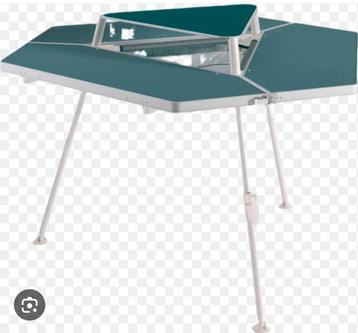 Quechua Tepee tafel  beschikbaar voor biedingen