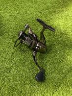 Nieuwe Saenger A-Task 3000 molen, 5 lagers + alu spoel, Ophalen of Verzenden, Nieuw, Molen