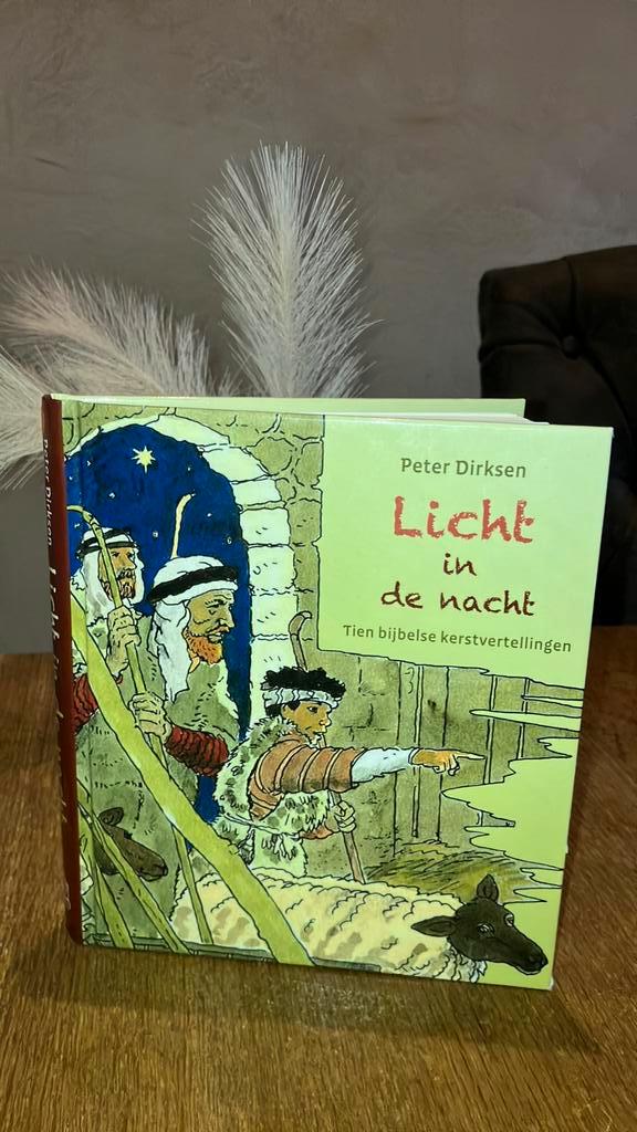 KR-7 P Dirksen Licht in de nacht, Boeken, Godsdienst en Theologie, Zo goed als nieuw, Ophalen of Verzenden