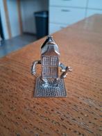 Miniatuur: Elke huis draagt zijn kruis., Antiek en Kunst, Antiek | Goud en Zilver, Ophalen of Verzenden, Zilver