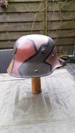 WOI German Camo M16 Helmet, original, painted over, Verzamelen, Militaria | Tweede Wereldoorlog, Ophalen of Verzenden