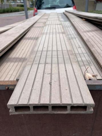 Composiet vlonderplanken 15 cm breed, 25 mm dikte, 40 m2 beschikbaar voor biedingen