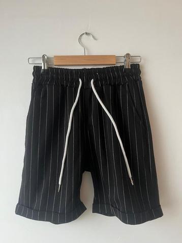 Cotton District zwart krijtstreep shorts broek, maat S beschikbaar voor biedingen