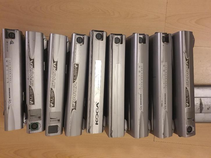 Partij Fietsaccu's Koga/Batavus/Sparta, Fietsen en Brommers, Fietsaccessoires | Fietsaccu's, Gebruikt, Ophalen