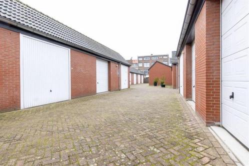 Garagebox in Rotterdam te huur, Huizen en Kamers, Garages en Parkeerplaatsen, Rotterdam