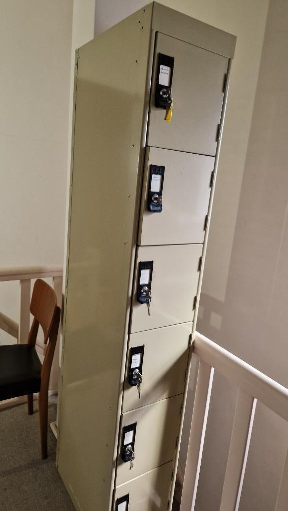 Lockerkast, Huis en Inrichting, Kasten | Lockerkasten, Gebruikt, Ophalen