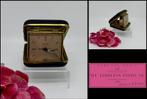Vintage Europa 2 Jewels reiswekker - K3DRR, Antiek en Kunst, Antiek | Klokken, Verzenden