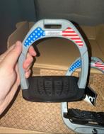Te koop: Nieuwe Flex-on stijgbeugels – USA edition, Dieren en Toebehoren, Paarden en Pony's | Overige Paardenspullen, Verzenden