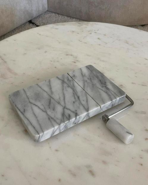 Antieke vintage kaassnijder snijplank carrara marmer, Antiek en Kunst, Antiek | Keukenbenodigdheden, Ophalen of Verzenden