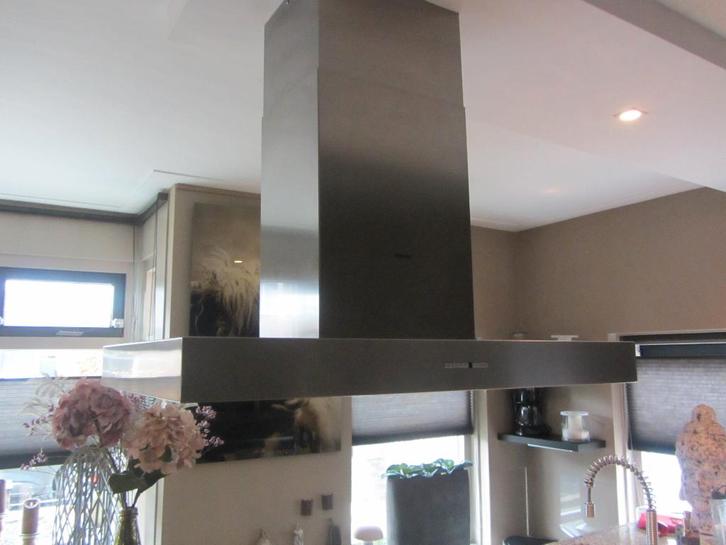 Siemens afzuigkap LC92950, Witgoed en Apparatuur, Afzuigkappen, Gebruikt, Vrijstaand, Overige typen, 200 tot 400 m³ per uur, Motor