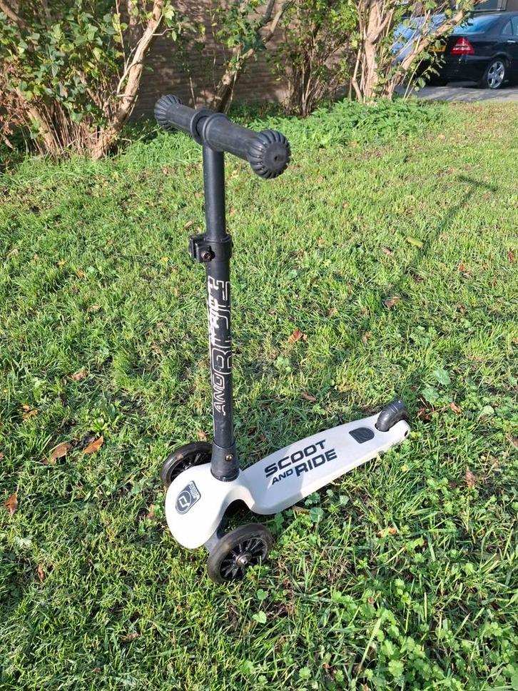 Scoot & Ride Highwaykick 3 - Ash Step met wiel verlichting, Kinderen en Baby's, Speelgoed | Buiten | Voertuigen en Loopfietsen