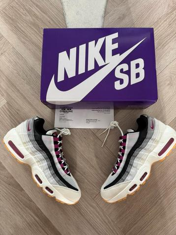 Nike SB Air Max 95 Cactus Flower beschikbaar voor biedingen