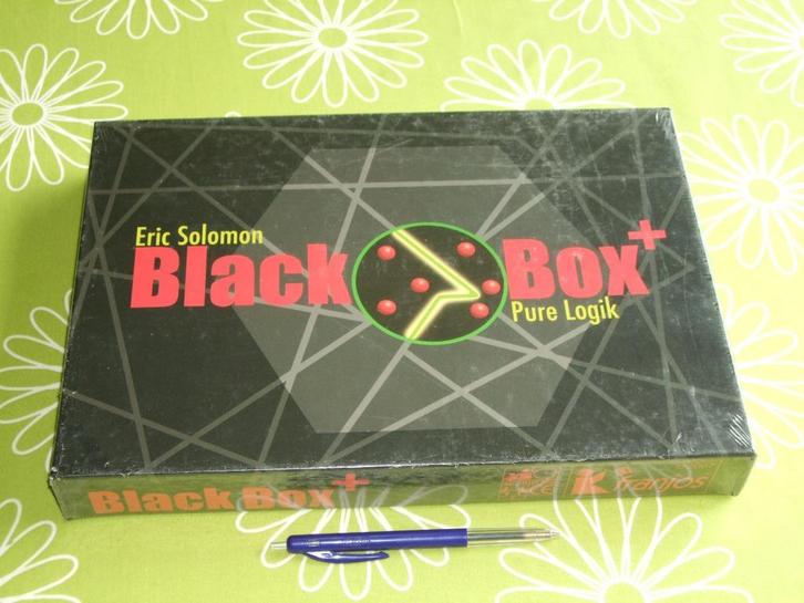 Nieuw in seal: Black box - pure logic van Eric Solomon, Hobby en Vrije tijd, Gezelschapsspellen | Bordspellen, Nieuw, Een of twee spelers