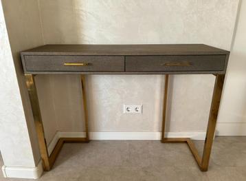 Richmond sidetable beschikbaar voor biedingen
