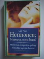 Hormonen: beheersen ze ons leven? - Gail Vines, Boeken, Gezondheid, Dieet en Voeding, Ophalen of Verzenden, Zo goed als nieuw