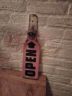 Leuke flessen opener voor aan de muur, Ophalen, Zo goed als nieuw