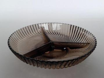 3-Vaksschaal (2) Rookglas Veropa Vintage beschikbaar voor biedingen