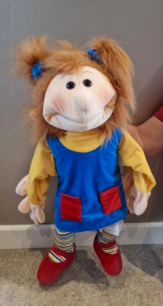 Living Puppets Lotta Handpop - 65cm - Nieuw!, Kinderen en Baby's, Speelgoed | Poppen, Nieuw, Overige typen, Ophalen of Verzenden