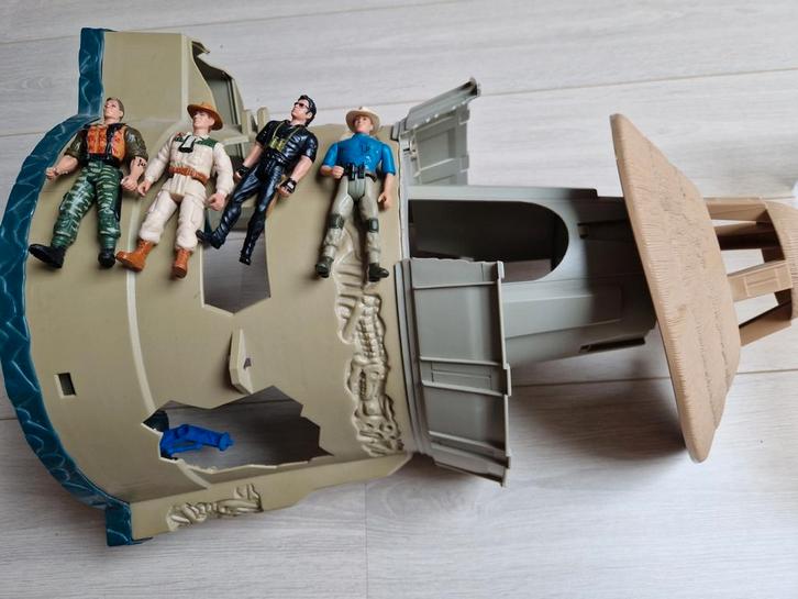 1993 jurassic park electronic command compound kenner world, Verzamelen, Speelgoed, Zo goed als nieuw, Ophalen of Verzenden