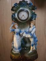 Antieke Porseleinen Pendule Klok met Figuren, Antiek en Kunst, Ophalen of Verzenden