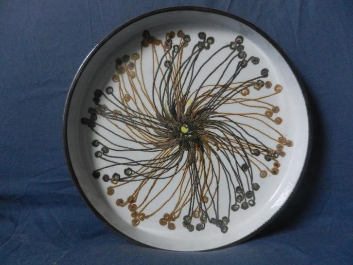 Grote schaal Royal Copenhagen Baca ontw. Ellen Malmer d. 33, Antiek en Kunst, Antiek | Keramiek en Aardewerk, Ophalen of Verzenden