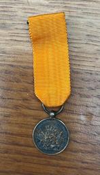 Mini Trouwe dienst medaille brons  J, Verzamelen, Ophalen of Verzenden, Landmacht, Nederland, Lintje, Medaille of Wings