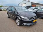 Volkswagen Touran 1.2 TSI Highline BlueMotion Bj:2011 NAP!, Auto's, Euro 5, 730 kg, 4 cilinders, Alcantara