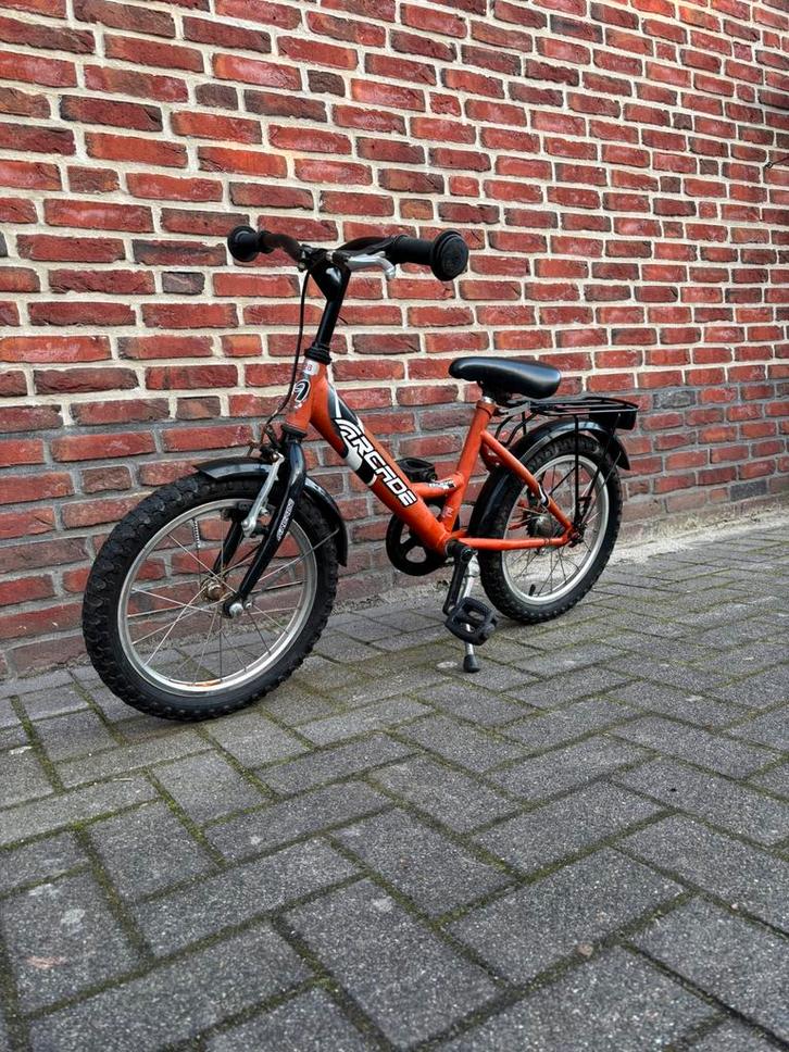 Mooie Arcade fiets “16inch”, Fietsen en Brommers, Fietsen | Crossfietsen en BMX, Gebruikt, 16 tot 20 inch, Staal, V-brakes, Ophalen