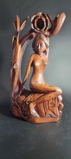 Balinees houtsnijwerk dame. Indonesië hout beeld, Ophalen of Verzenden