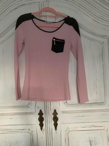 Roze T-shirt met zakje m 36 beschikbaar voor biedingen